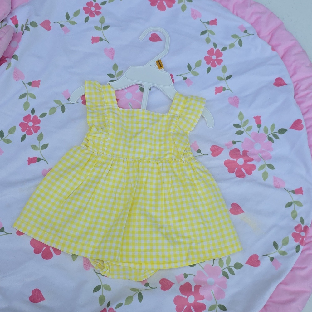 Carters NB outfit